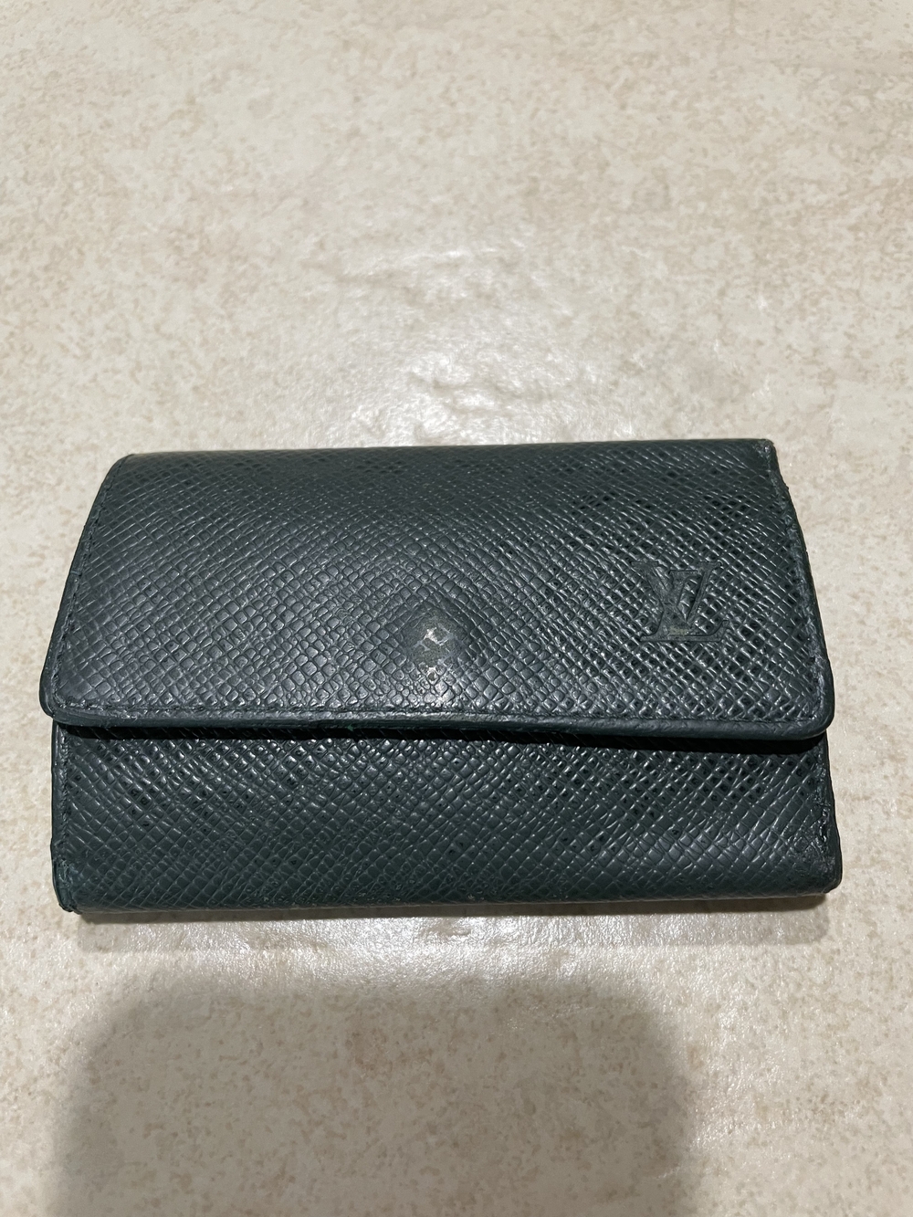 Louis Vuitton Taiga Epicea 6 Key Holder Dark Green